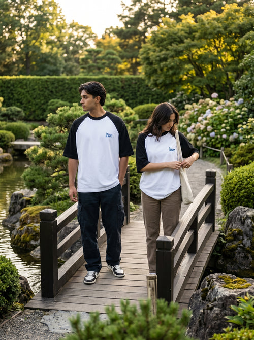 Oversized Raglan - Black & White